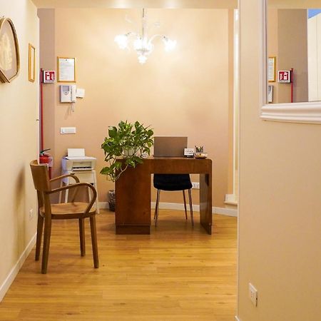 Suites 51 Рим Экстерьер фото