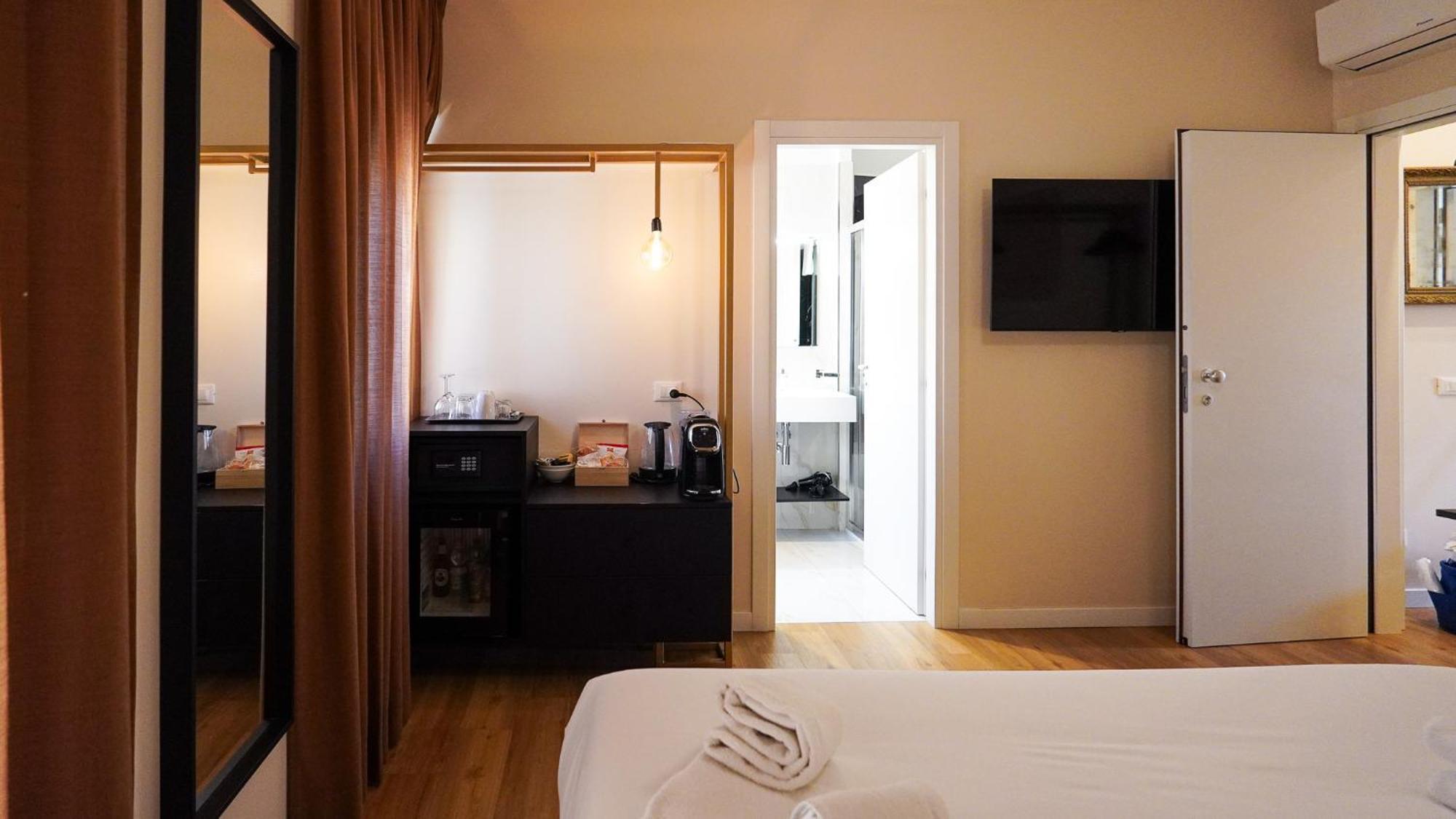 Suites 51 Рим Экстерьер фото