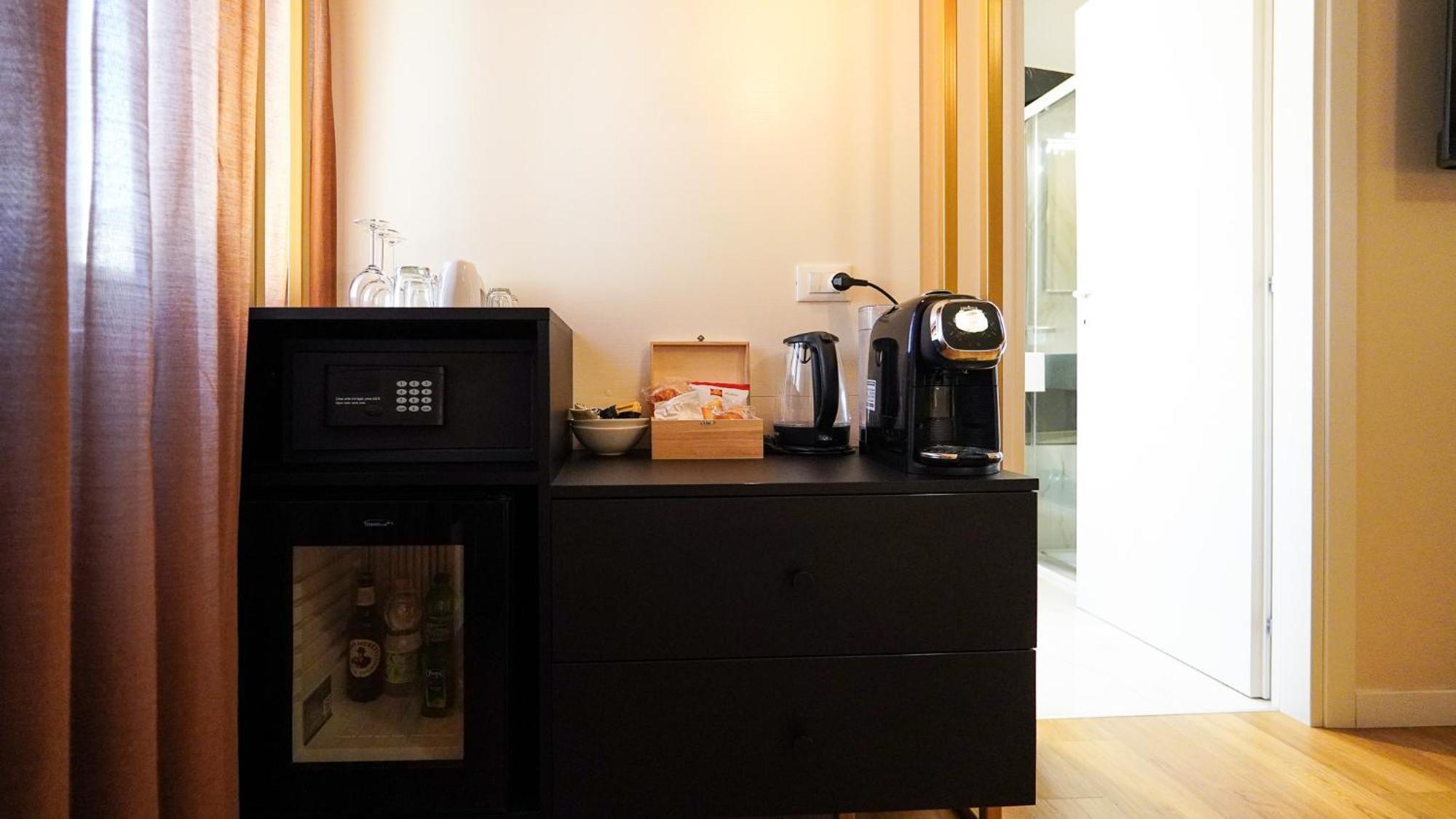 Suites 51 Рим Экстерьер фото